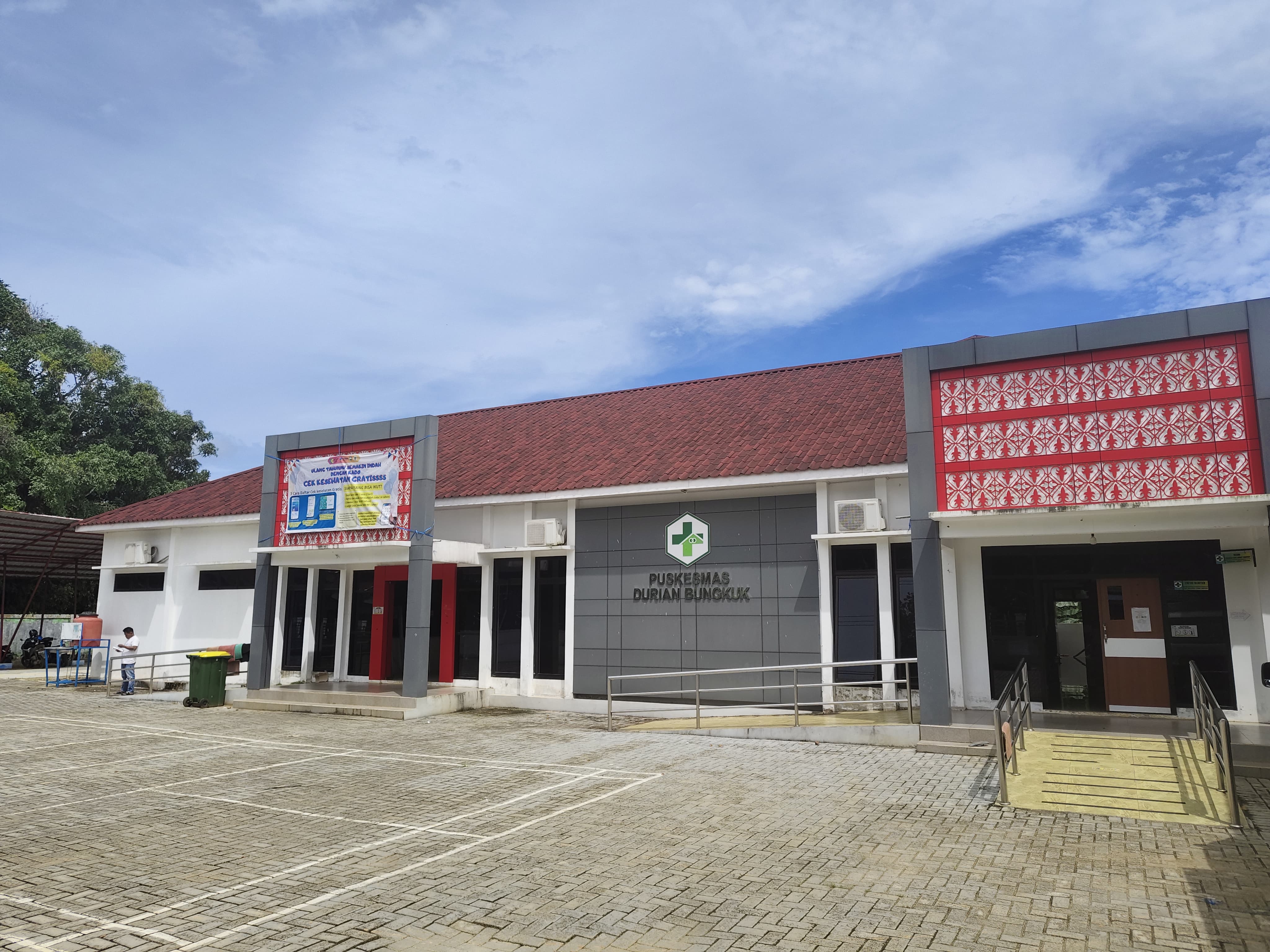 250317103451-puskesmas-durian-bungkuk.jpg