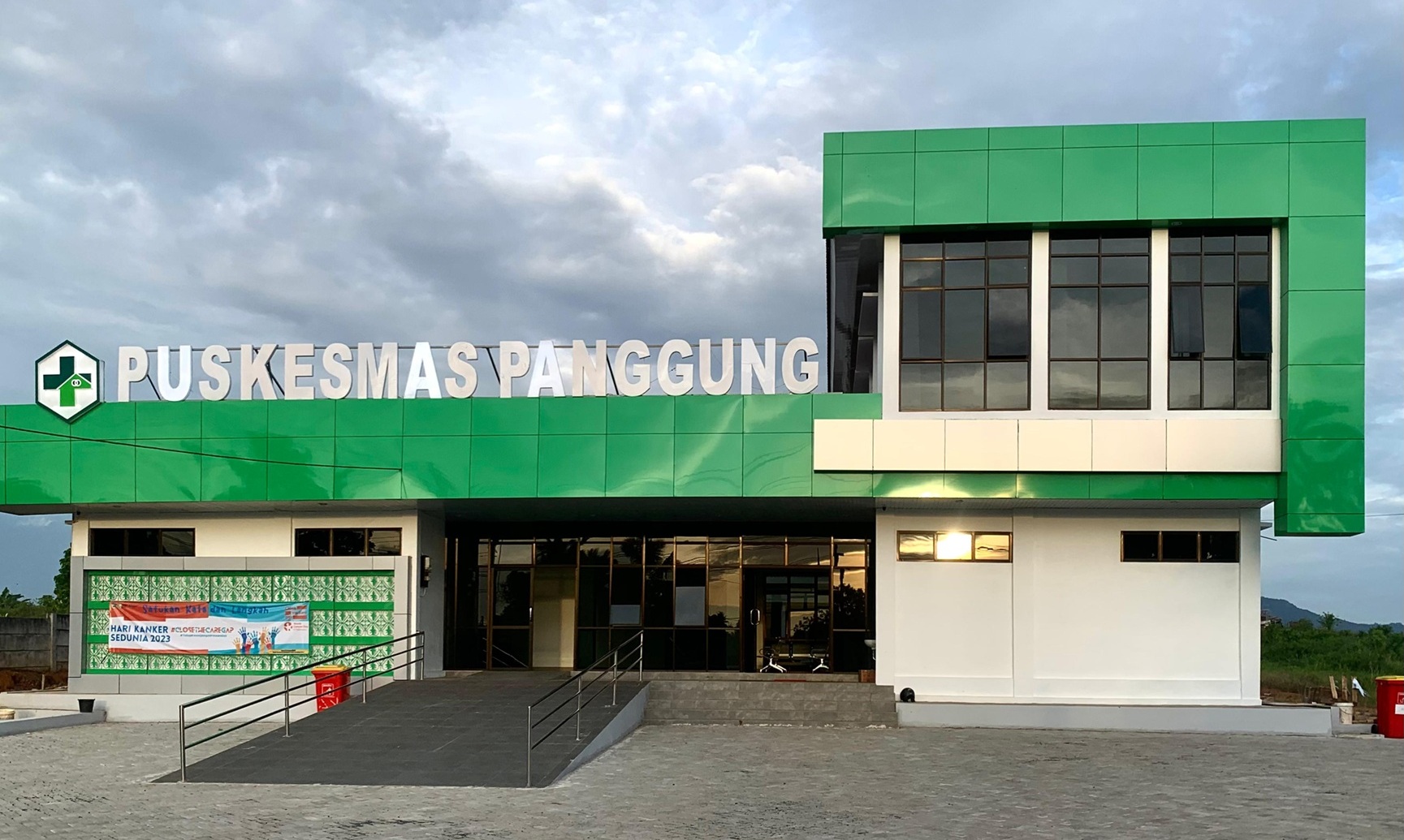 250318094534-puskesmas-panggung.jpg